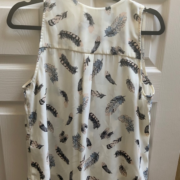 Veronica sleeveless top - Picture 2 of 2